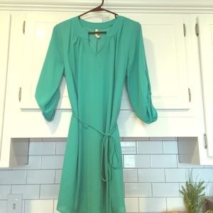 3/4 sleeve dress with string tie belting